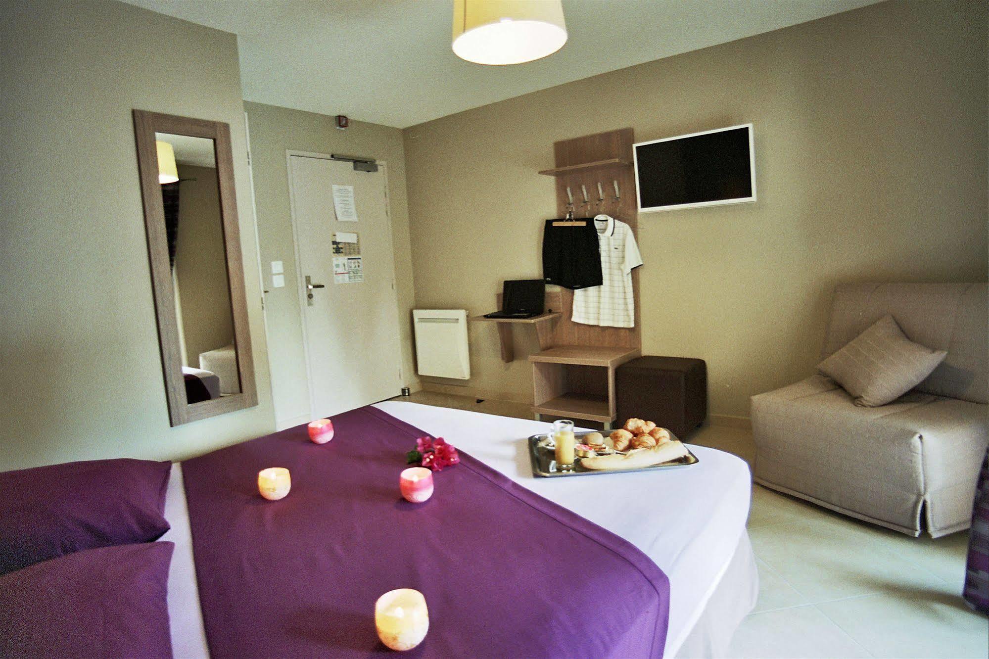 Hotel L'Anvia Bollène Dış mekan fotoğraf