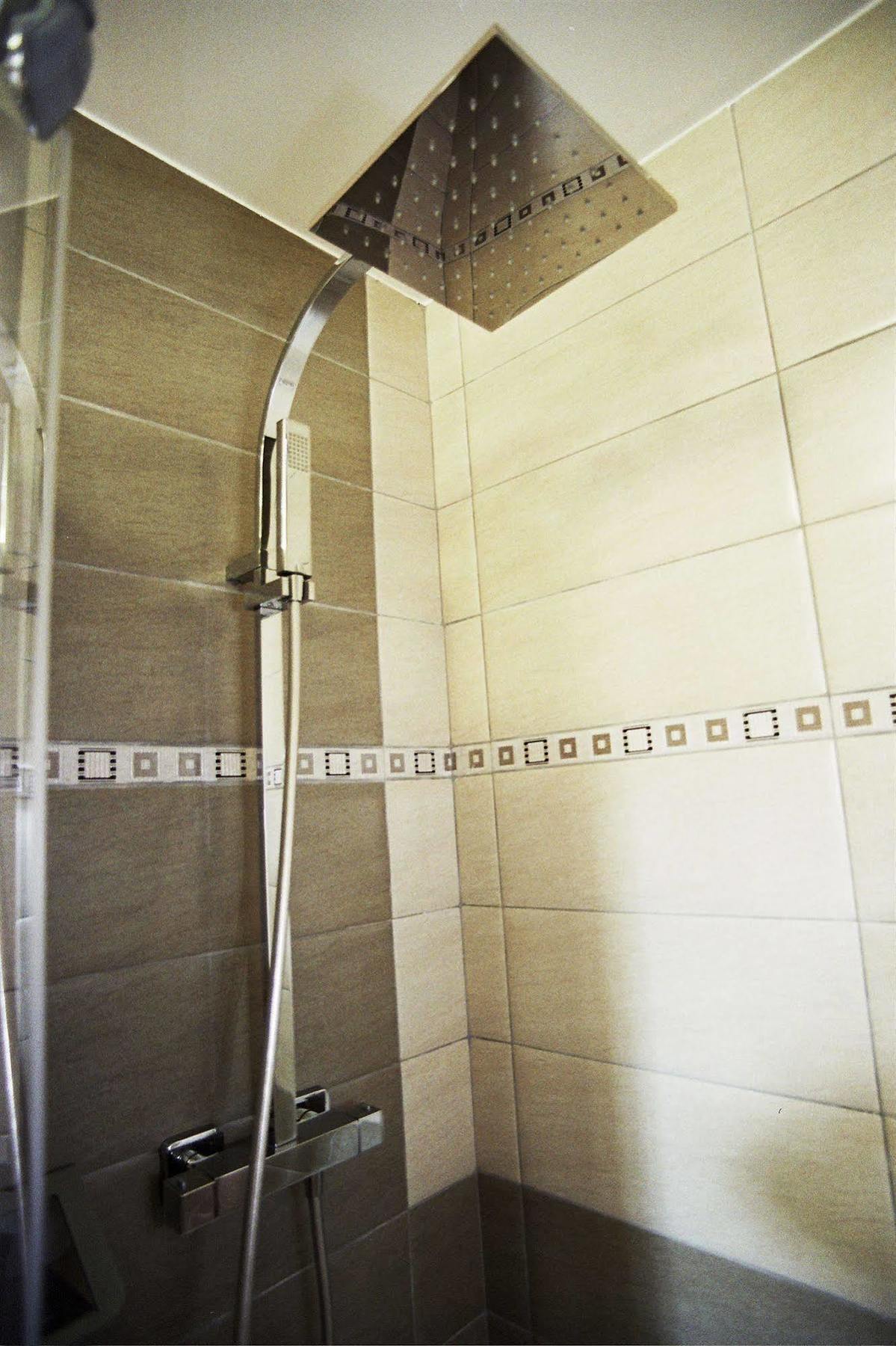 Hotel L'Anvia Bollène Dış mekan fotoğraf