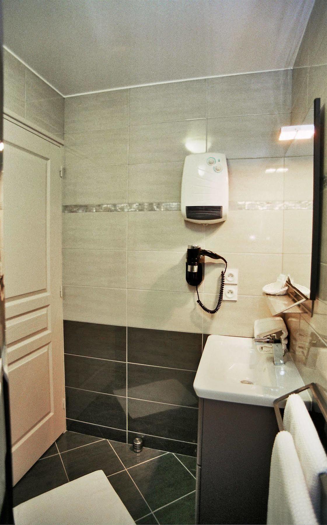 Hotel L'Anvia Bollène Dış mekan fotoğraf
