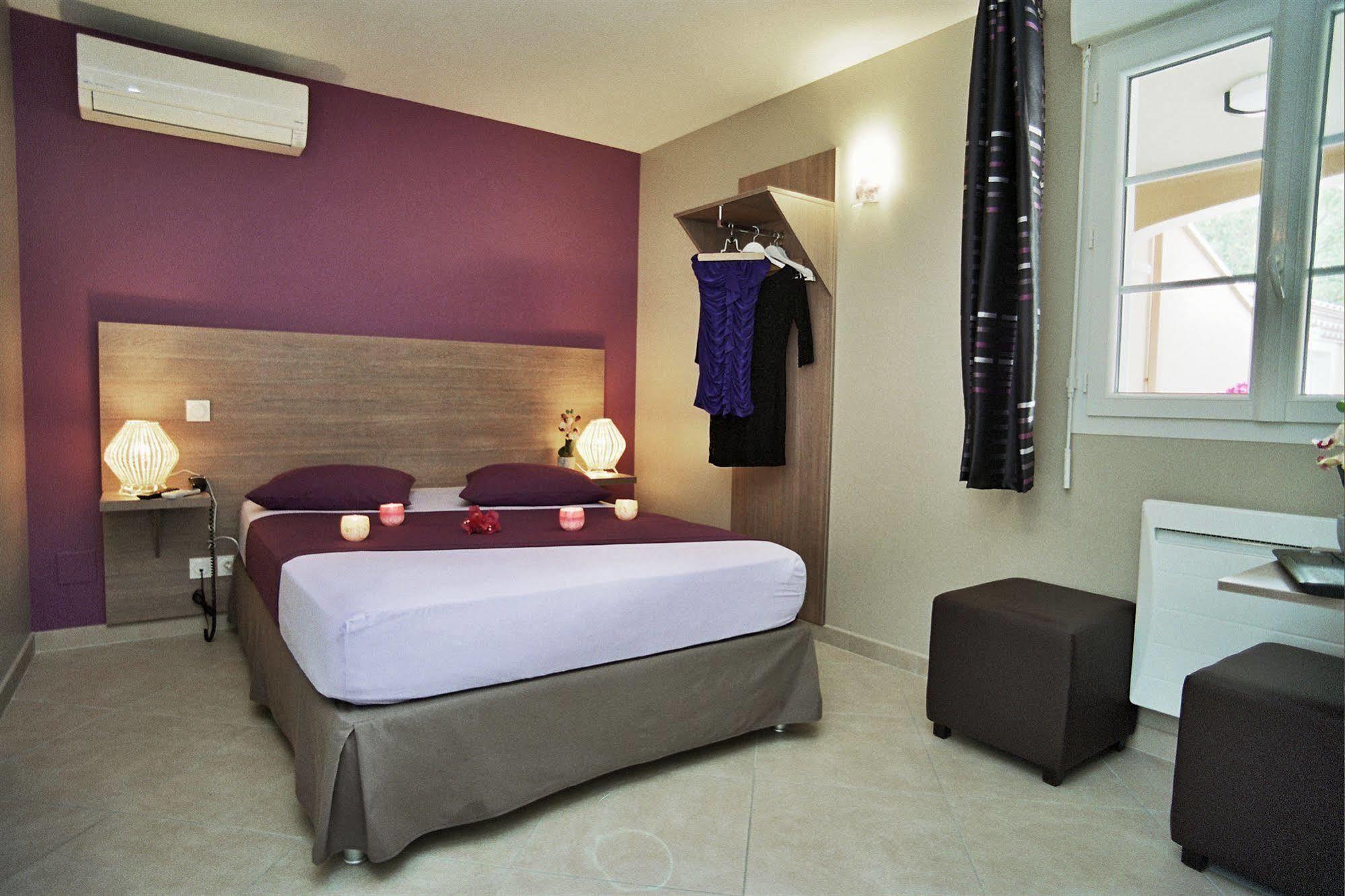 Hotel L'Anvia Bollène Dış mekan fotoğraf